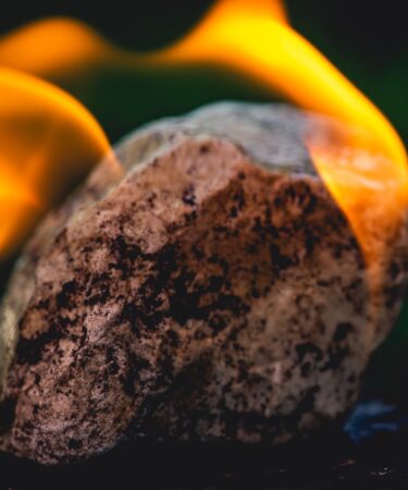 Photo Hot stone therapy