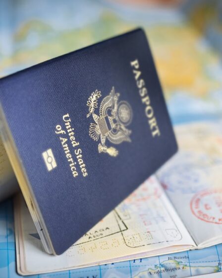 Photo emigration